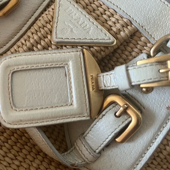 PRADA BAG WITH SHOULDER STRAP. - Picture 12 of 15